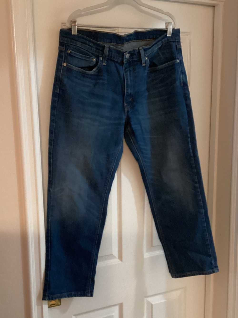 Levi's Men's Dark Blue Relaxed Fit Jeans